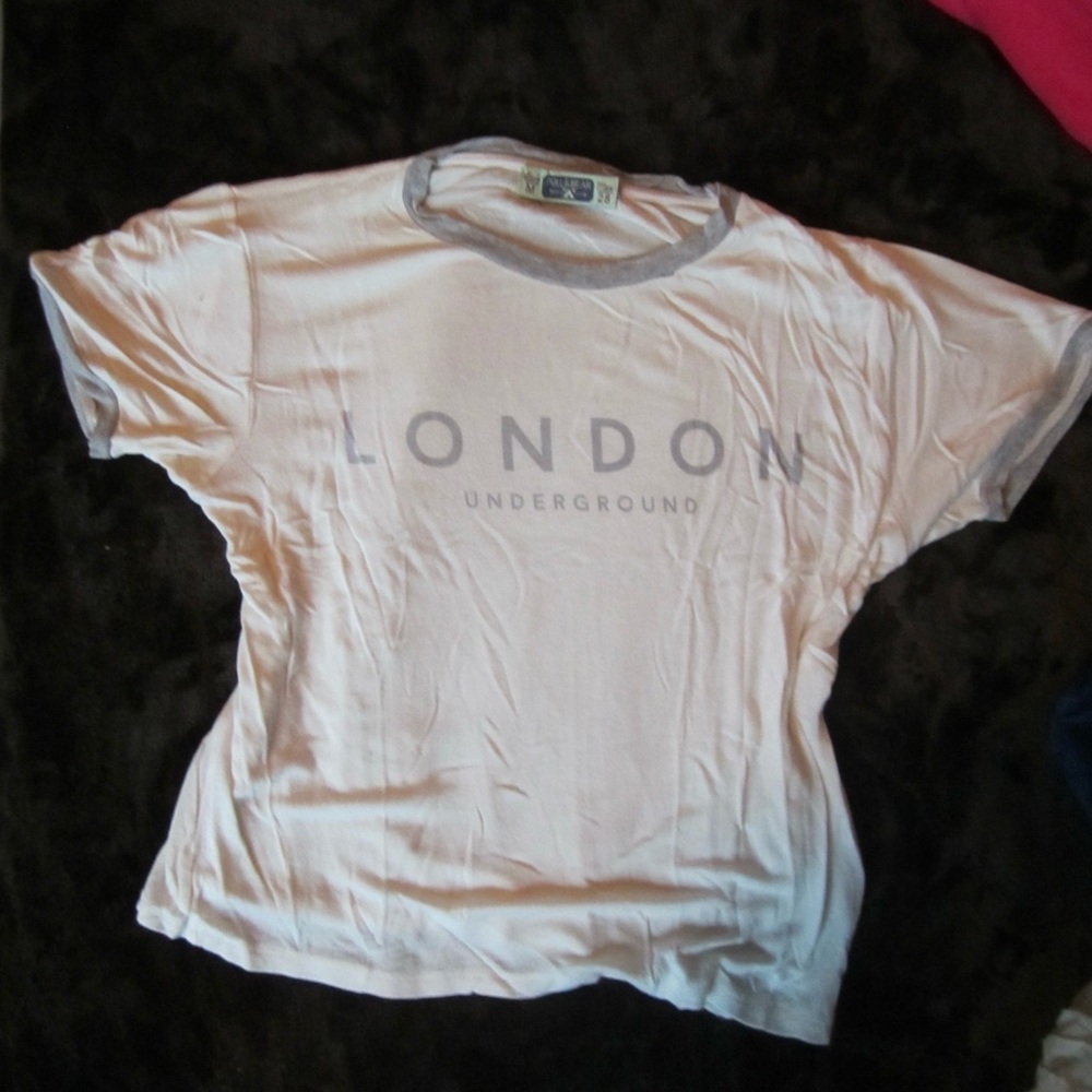 Y2K London Underground Ringer Tee – White & Grey (M)